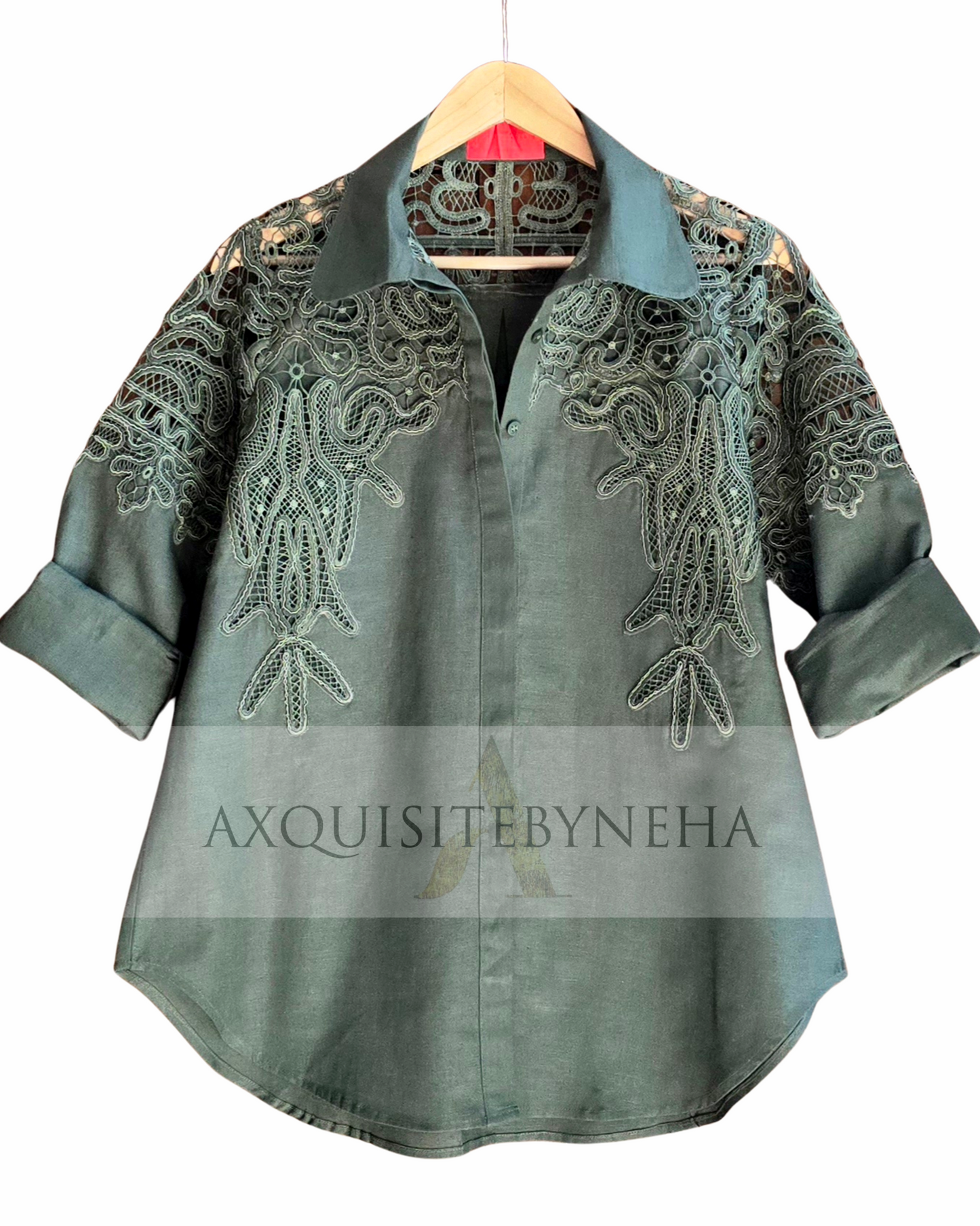 Blue / Olive Cutwork