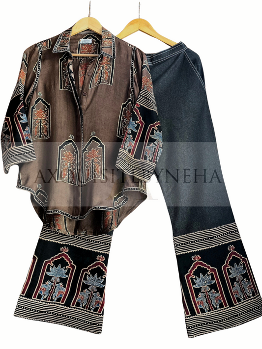 Brown Ajrak