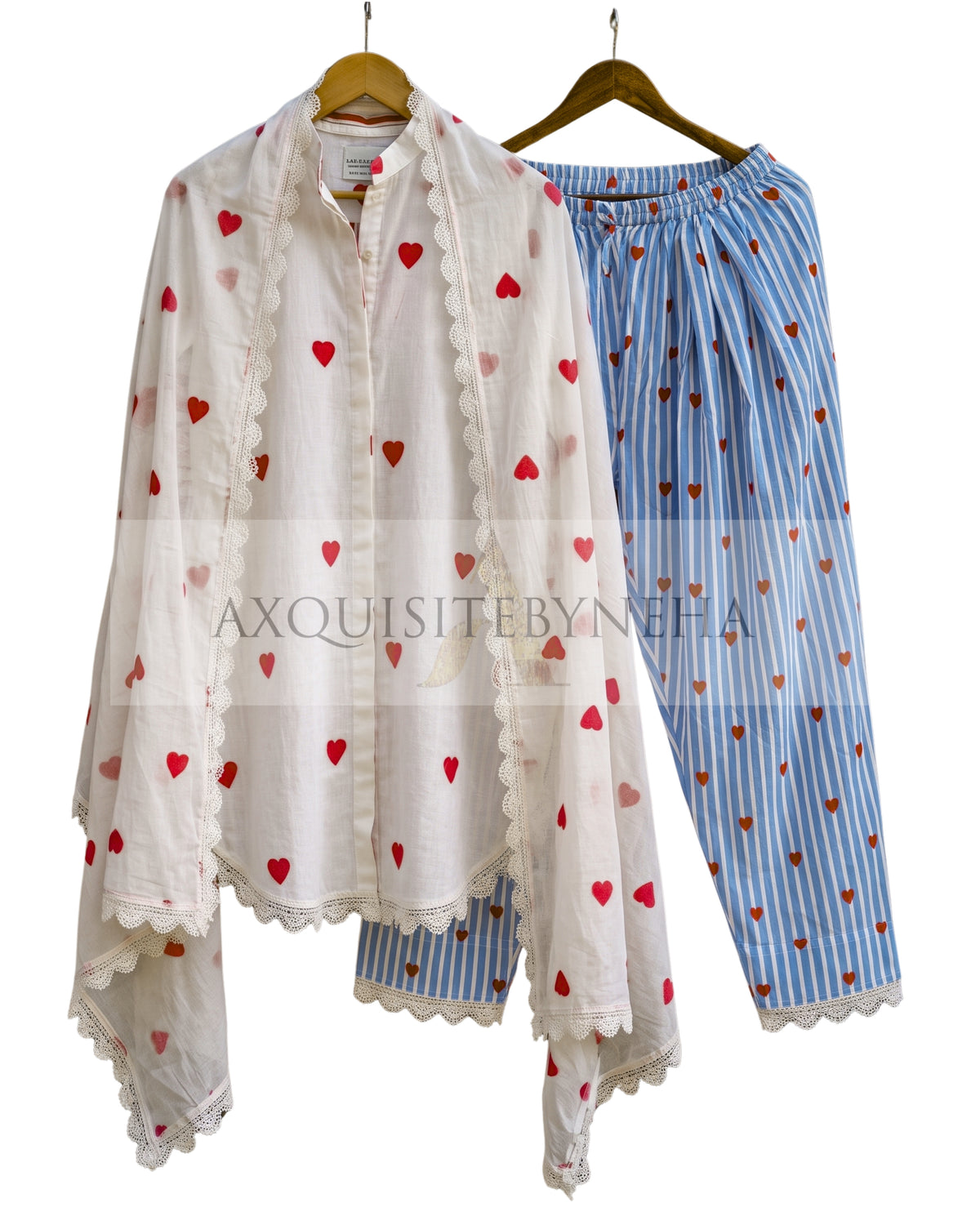 Hearts SleevesLess