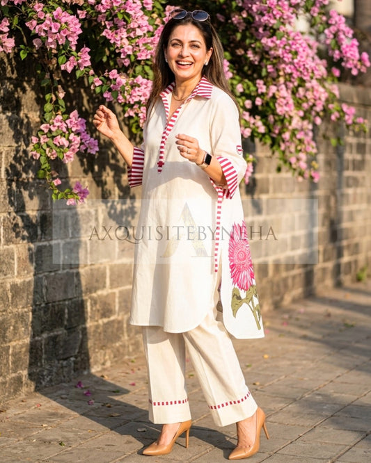 Blush Flower Motif