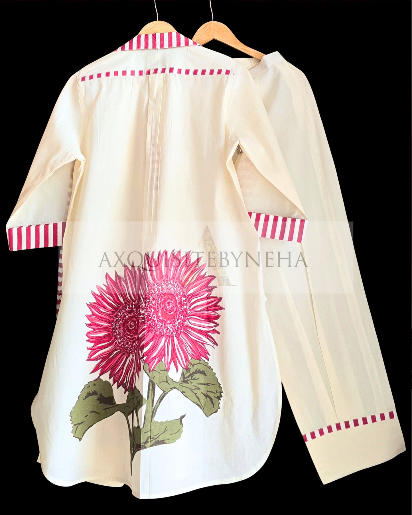 Blush Flower Motif